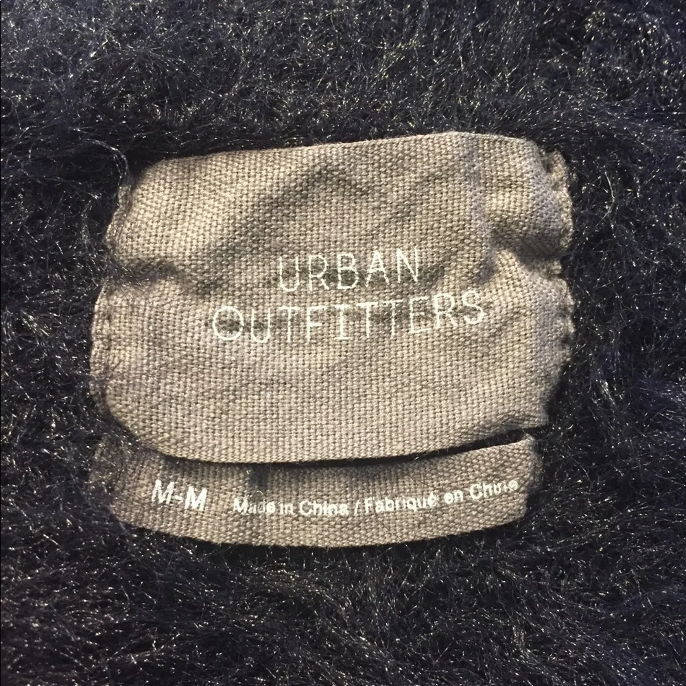 Urban Outfitters Elsa Fuzzy Sweater - Picture 8 of 9